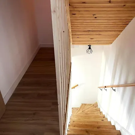 Casa Junto A Puigcerda Con Jardin, Wifi Y Chimenea Hébergement de vacances Enveitg
