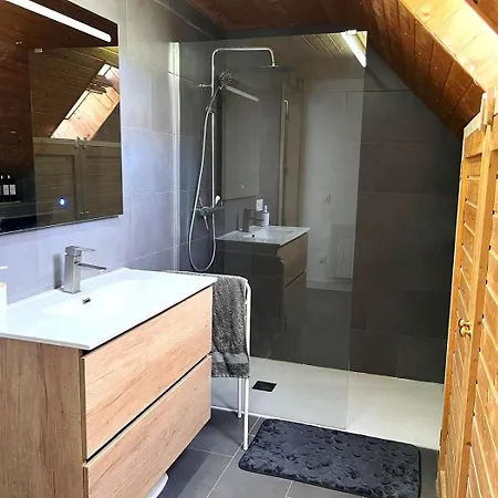 Сasa de vacaciones Casa Junto A Puigcerda Con Jardín, Wifi Y Chimenea *